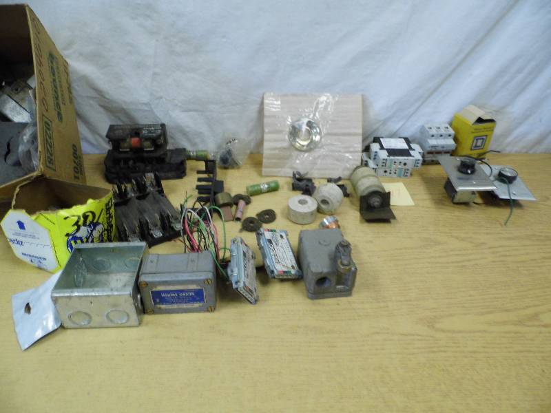lot 47 image: Misc Electrical Parts