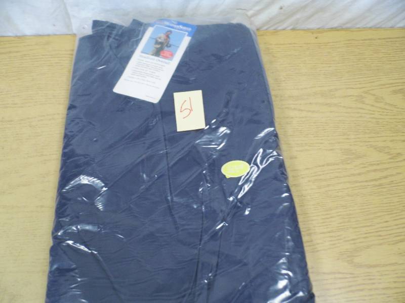 lot 51 image: Stadium Overalls