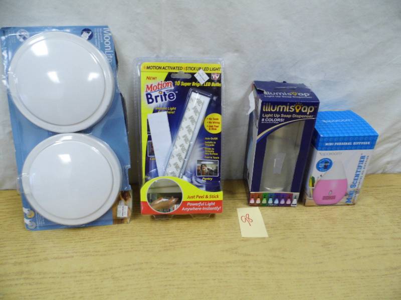 lot 98 image: Motion Light - Soap Dispenser - Diffuser