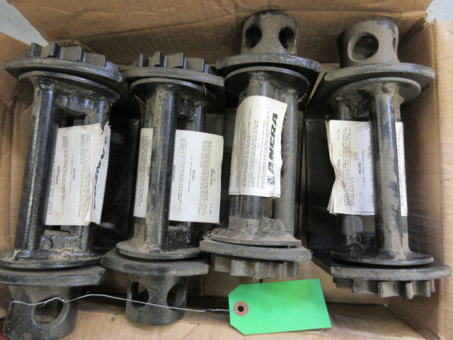 lot 922 image: 3 BAR WINCHES