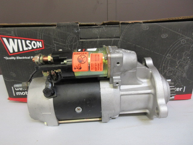 lot 912 image: REBUILT SEMI TRUCK STARTER