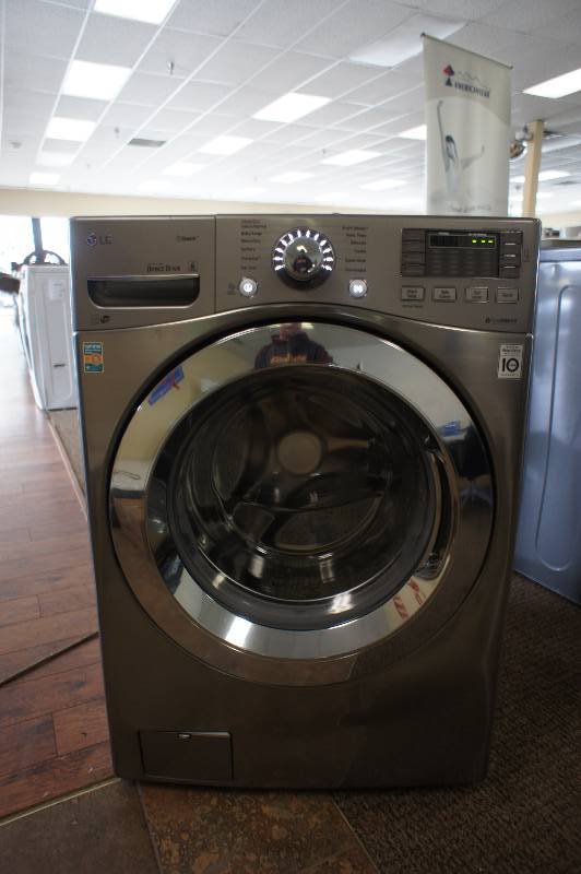lot 15 image: NEW SCRATCH AND DENT - LG MODEL # (WM3670HVA) - Front-Loading Washer - 4.5 cu ft - Graphite Steel - MSRP $ 1099.99 - TESTED WORKS