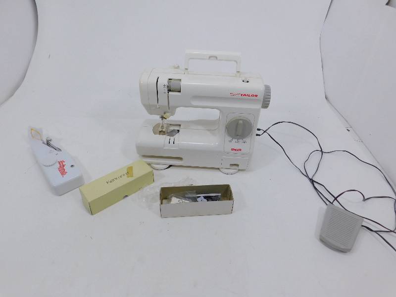 Singer Tiny Tailor and Handy Stitch
