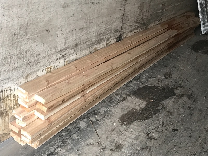 (15) 2x4 Cedar Boards