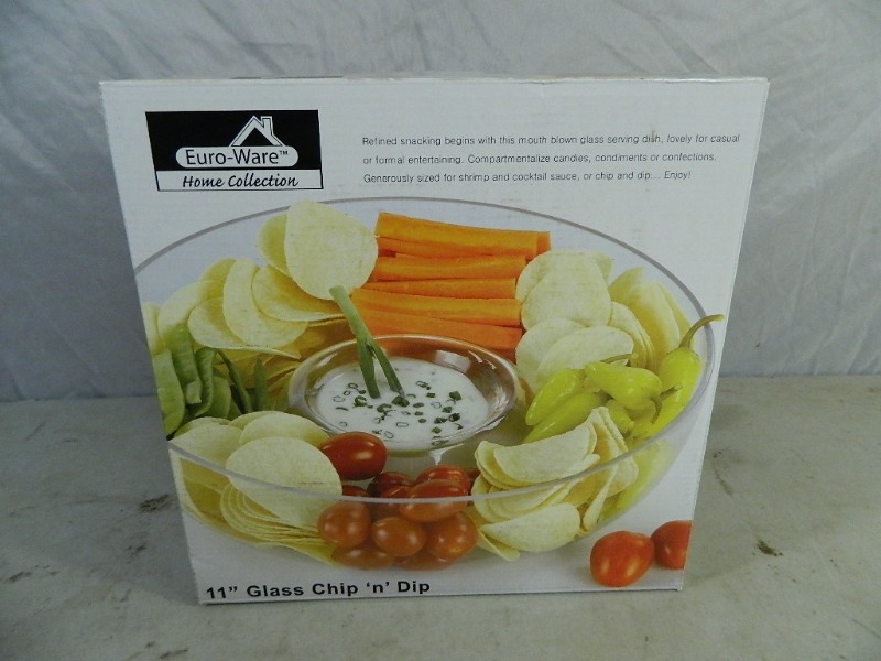 New Glass Chip and Dip Server