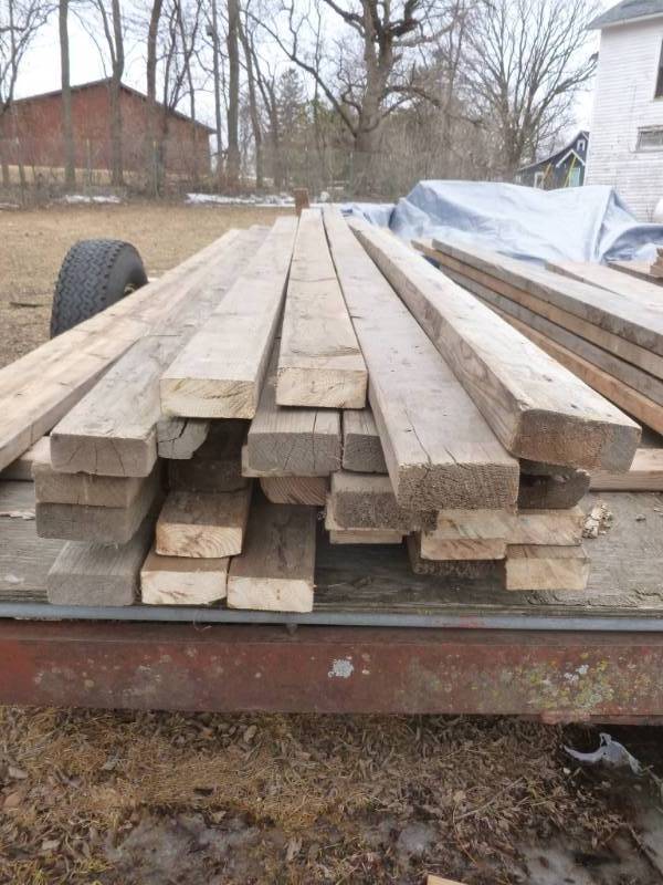 lot 9 image: Lumber
