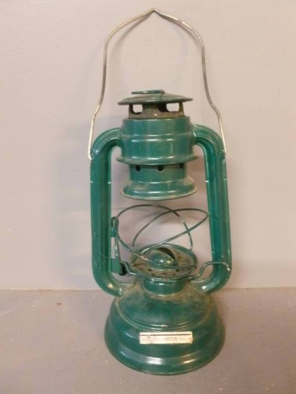 lot 78 image: Barn Lantern