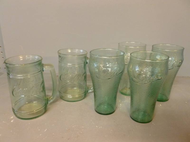 lot 93 image: Coca-Cola Collectible