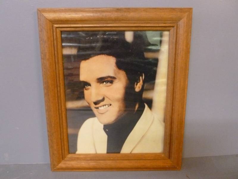 lot 116 image: Collectible