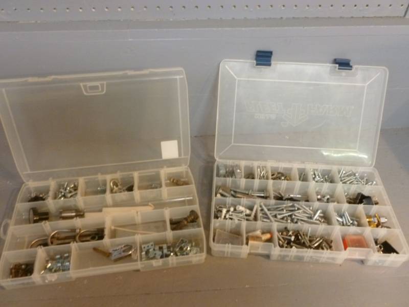 lot 169 image: Handyman Items