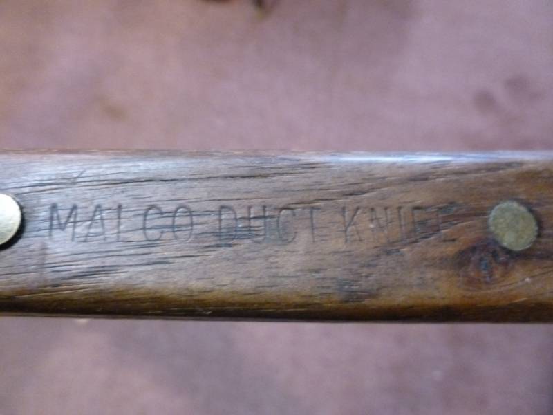 lot 202 image: Vintage Knife