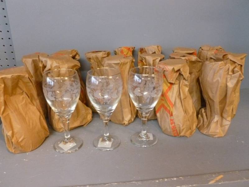 lot 212 image: Wine Glasses