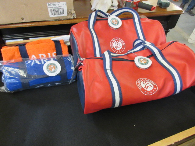 ROLAND GARROS PARIS BOUTIQUE SOUVENIR BAGS AND TOWELS