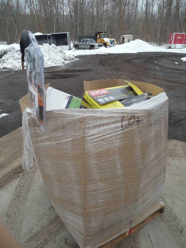PALLET LOT OF GENERAL MERCHANDISE AND TOOLS