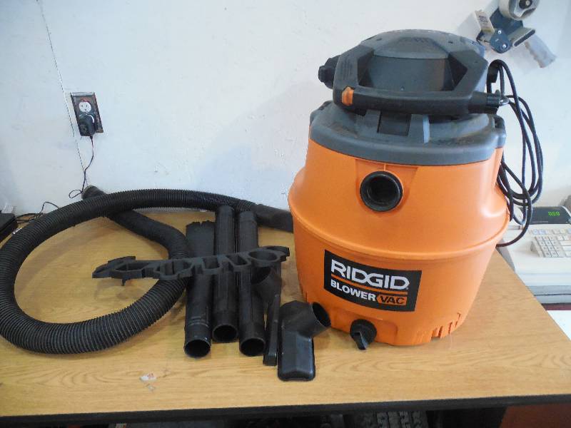 lot 2 image: RIDGID 16 gal. 6.5-Peak HP Wet Dry Vac with Detachable Blower