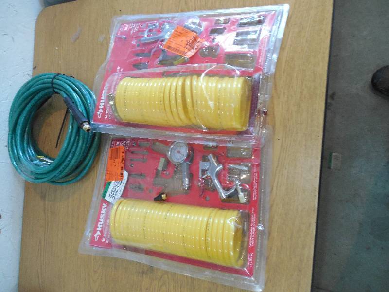 lot 14 image: AIR HOSE & ACCESSORY  LOT