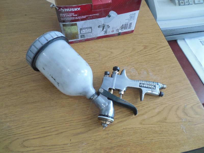 lot 23 image: Husky Gravity Feed HVLP Spray Gun