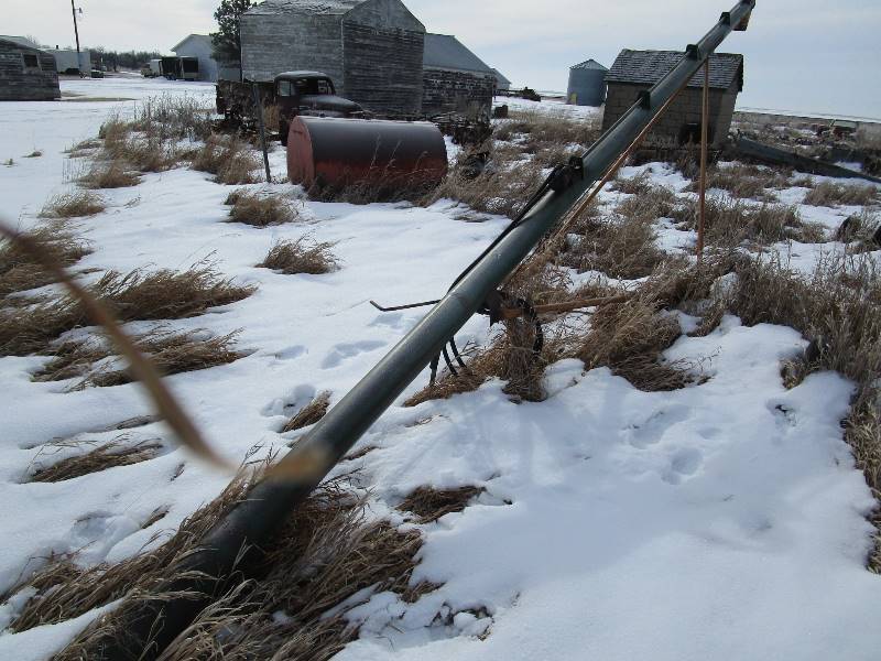lot 26 image: 6 X 26 Auger