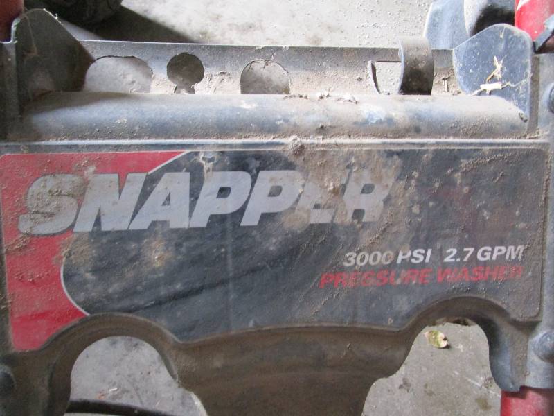 lot 37 image: Snapper Pressure Washer