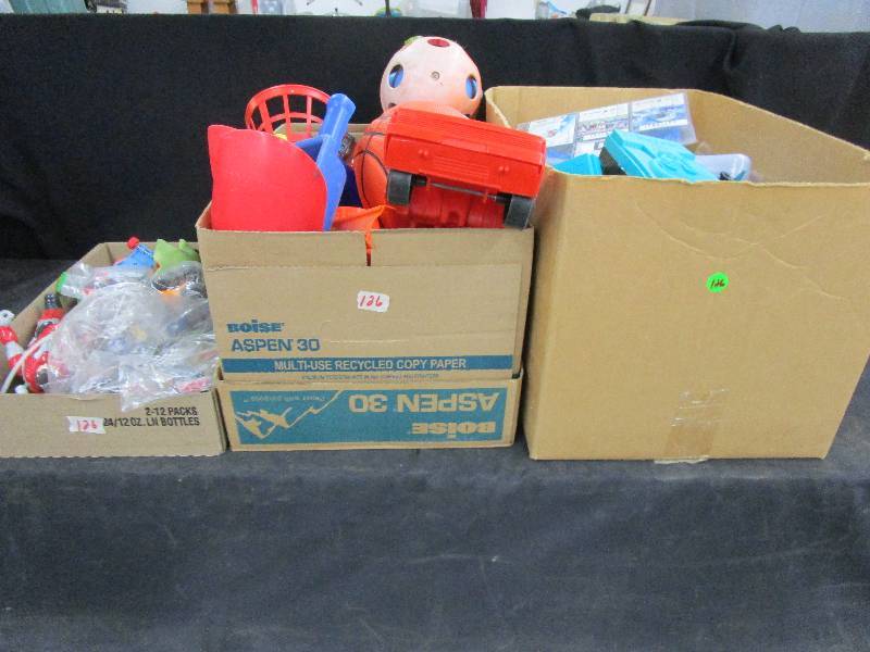Toys 2 Boxes