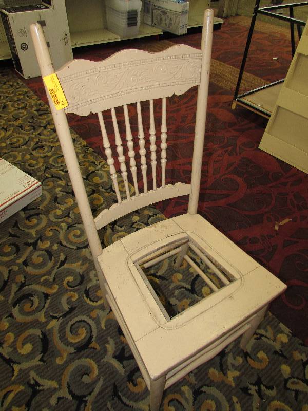 lot 371 image: VINTAGE PRESS BACK CHAIR, PAINTED. NEEDS NEW SEAT LEATHER OR CANING.