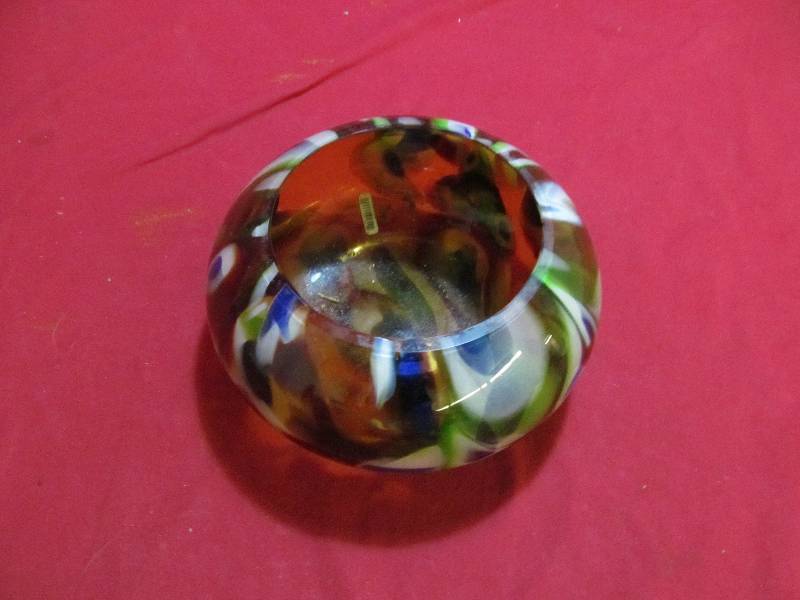 lot 12 image: Poland glass bowl