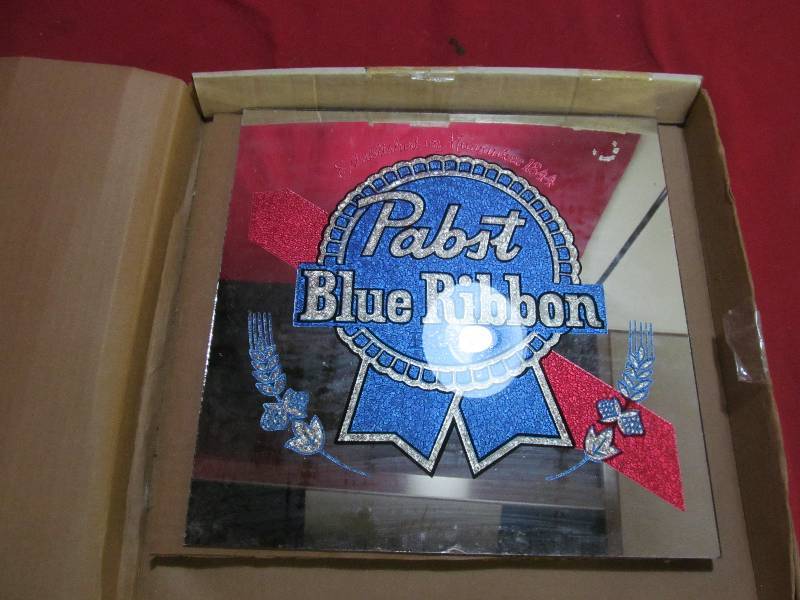 lot 45 image: Pabst Blue Ribbon mirror