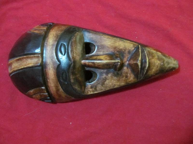 lot 65 image: African wall art