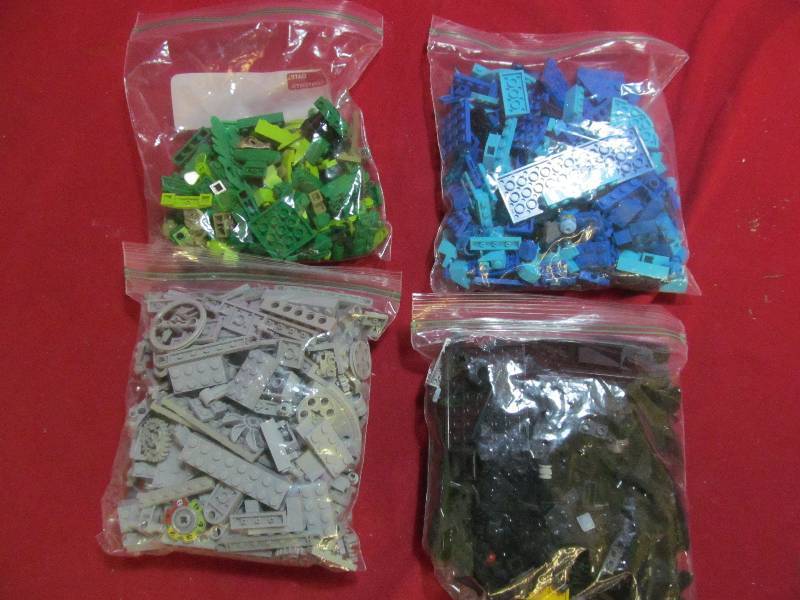 lot 111 image: Legos
