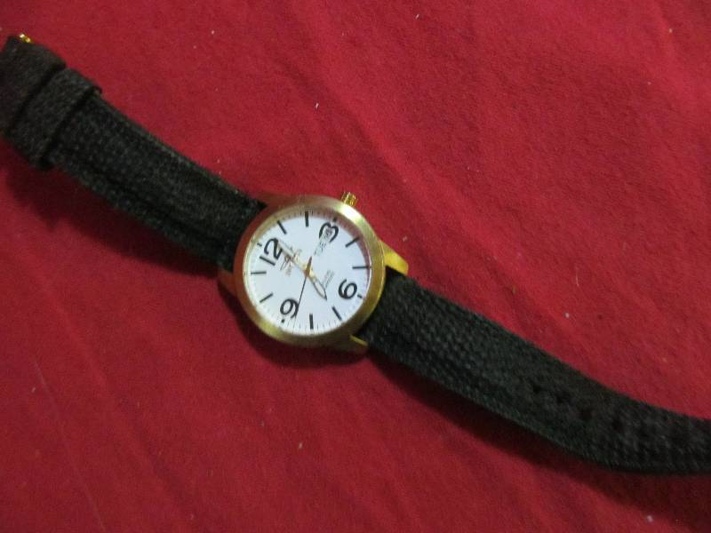 lot 116 image: Invicta tritnite wrist watch