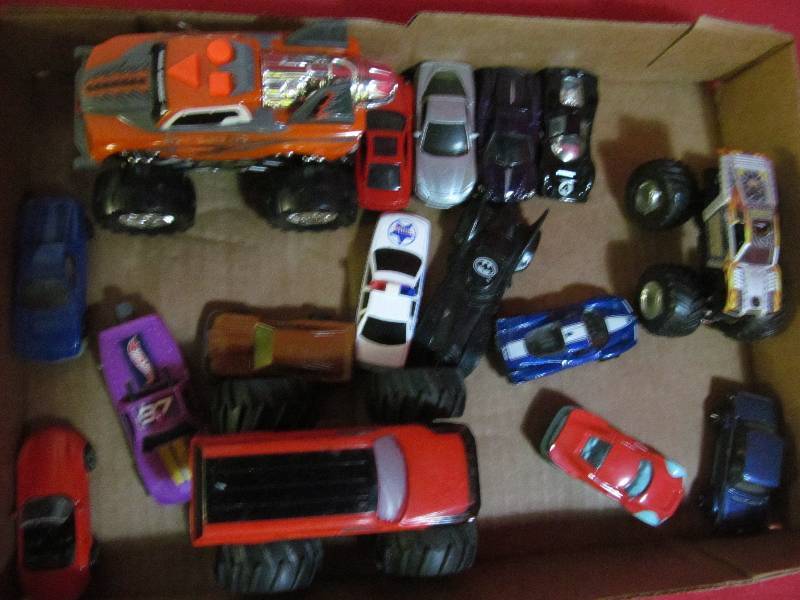lot 133 image: hot wheels, match box cars