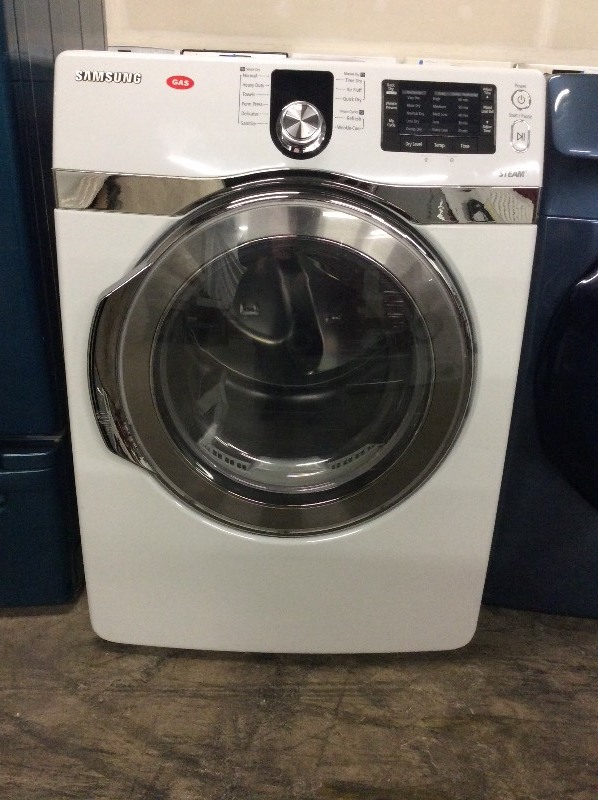 lot 27 image: Samsung White Front Load Gas Dryer