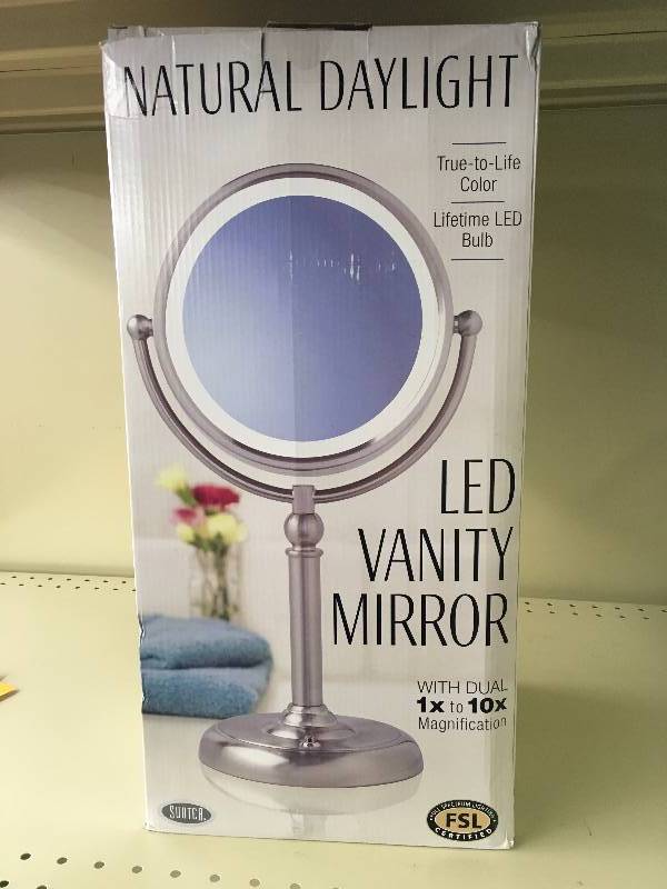 lot 314 image: Vanity Mirror, Retail $19.99