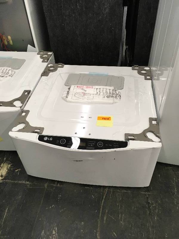 lot 323 image: LG 1.0 cu. ft. LG SideKick Pedestal Washer, LG TWINWash Compatible, Retail $699.99