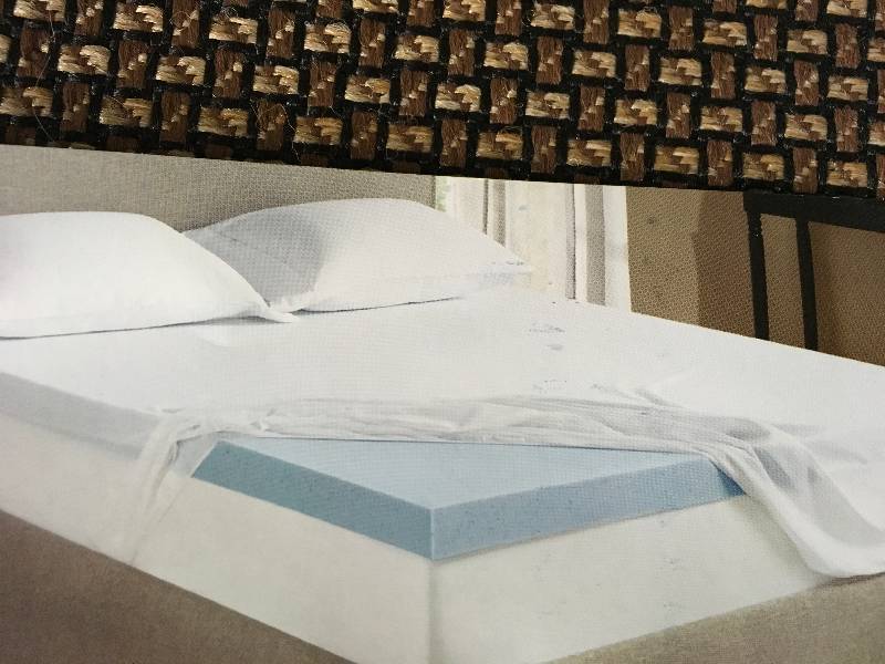 lot 350 image: SI Pure Memory Foam Twin Topper, Retail $99.49