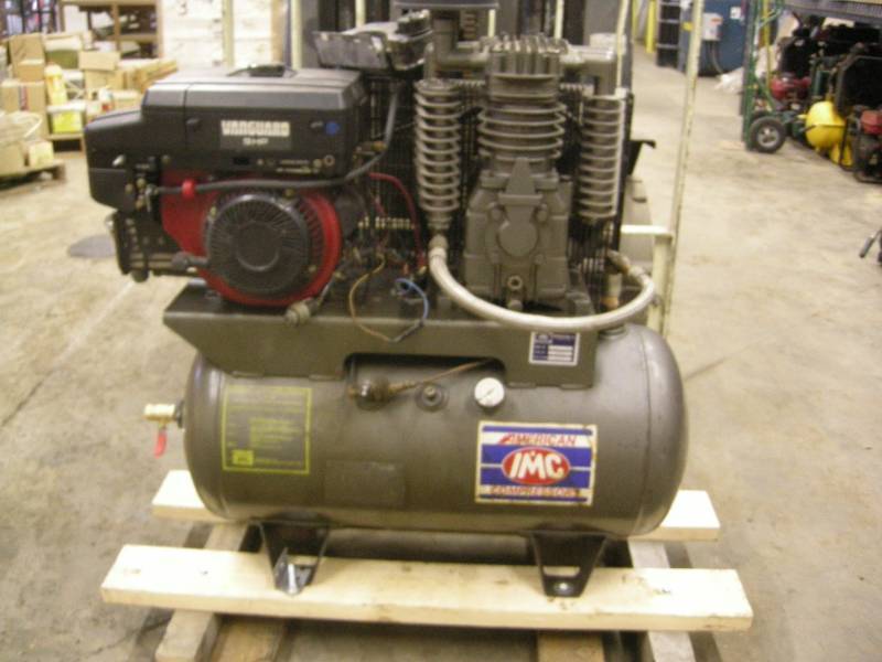 lot 4 image: Truck Mount Air Compressor
