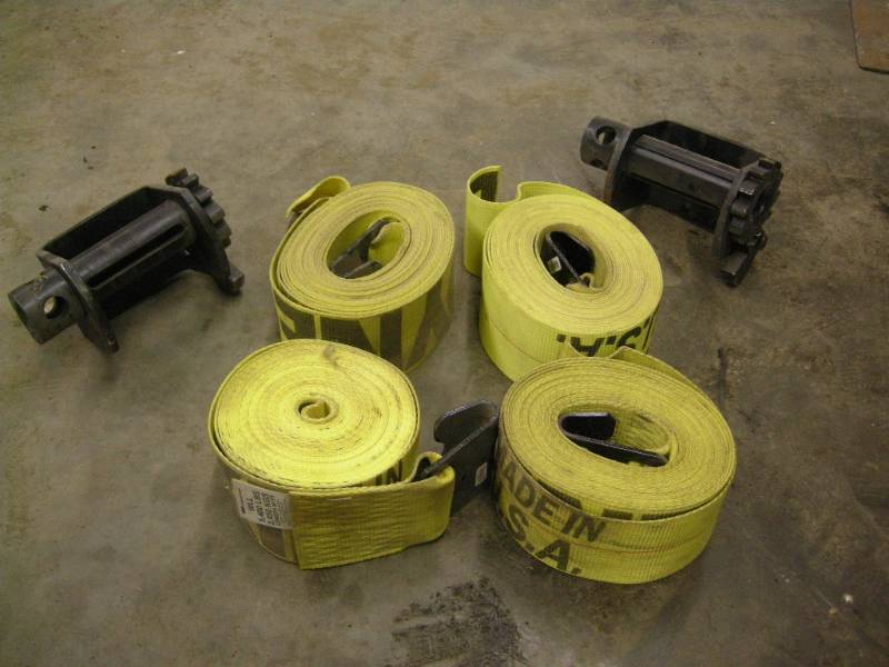lot 117 image: 4 Kinedyne 5,400lb Ratchet Straps