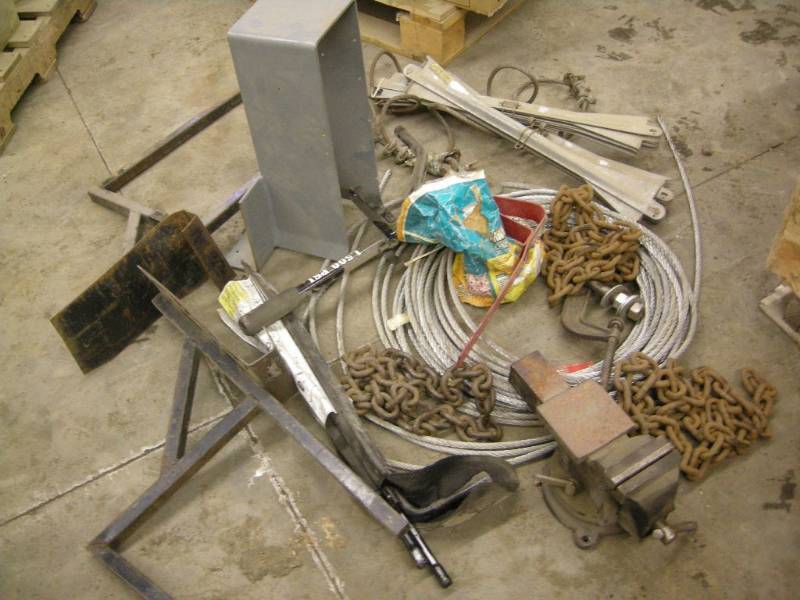 lot 119 image: Misc Metal Cable, Chain, Etc