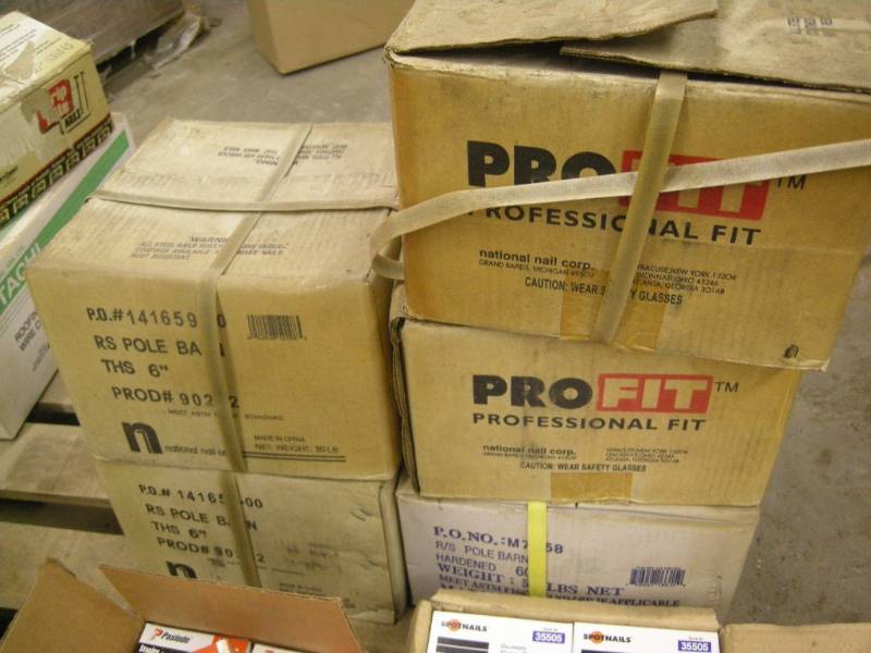 lot 216 image: 5 Boxes 6 Pole Barn Nails