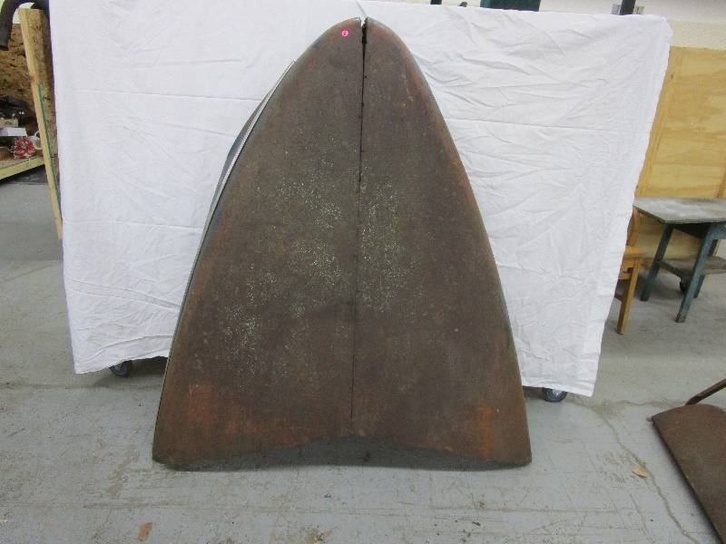 lot 6 image: Hood off of 41-Ford