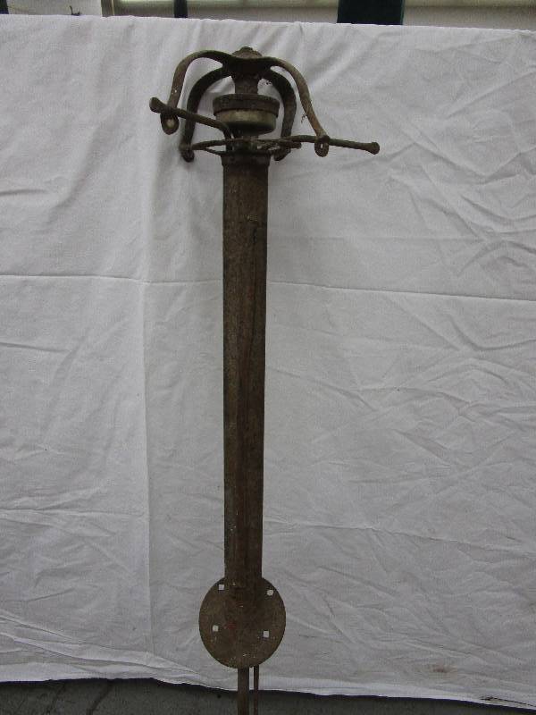 lot 19 image: Steering Wheel Shaft