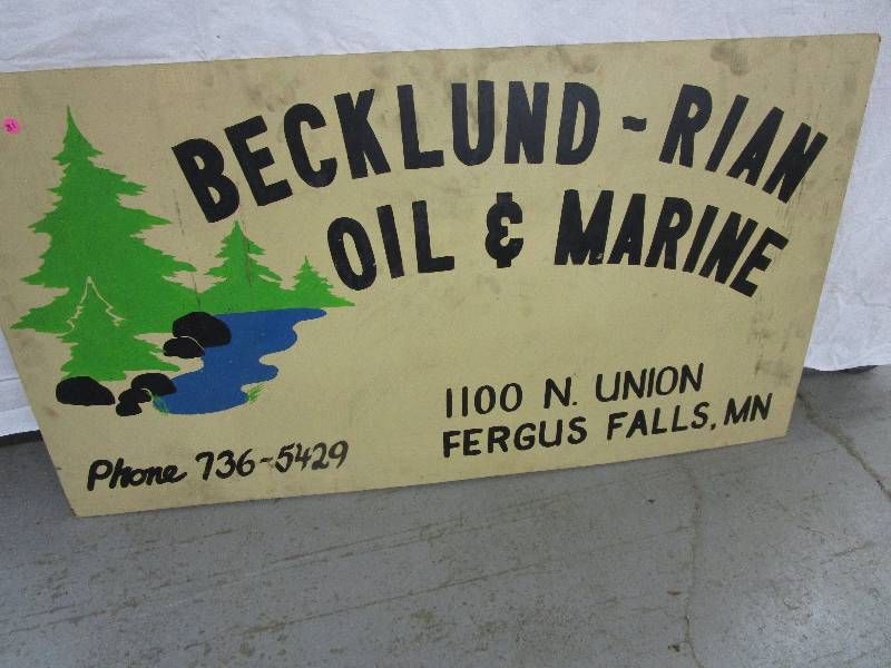lot 31 image: Becklund rain wood sign