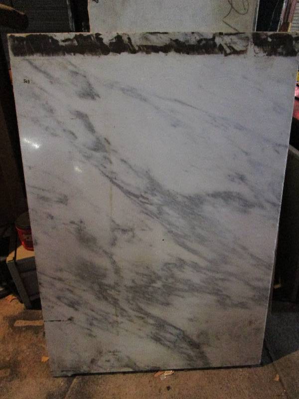 lot 35 image: 4 Marbel Pieces