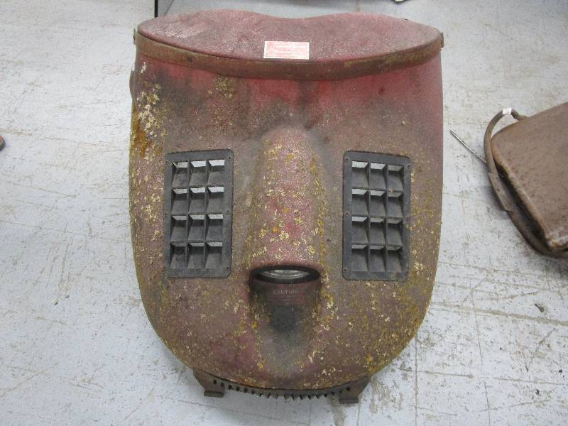 lot 36 image: Vintage snowmobile Hood