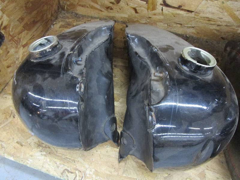lot 46 image: Motorcycle Gas Tanks
