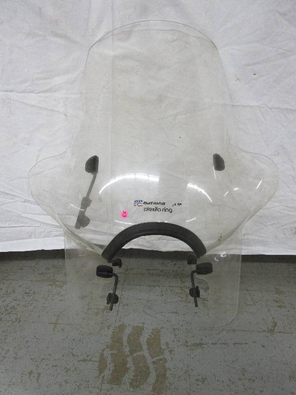lot 53 image: Motorcylce windshield
