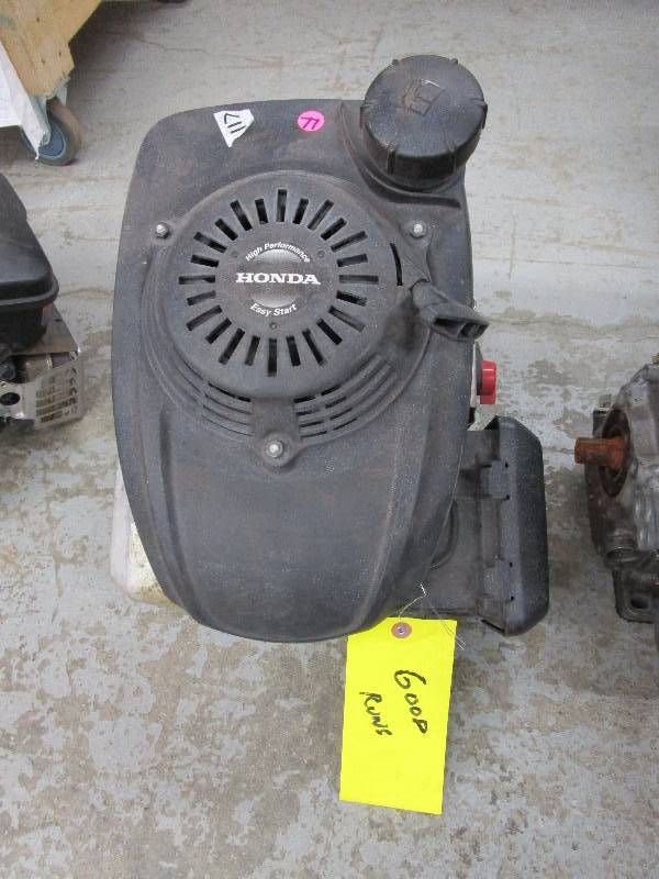 lot 77 image: Honda Pressure Washer Motor - Runs