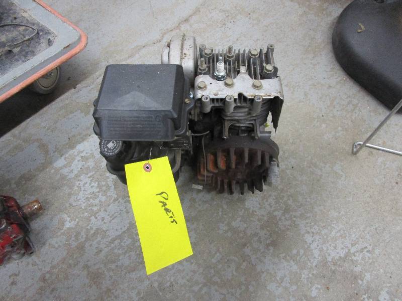 lot 80 image: Briggs & Stratton Motor -Parts Only