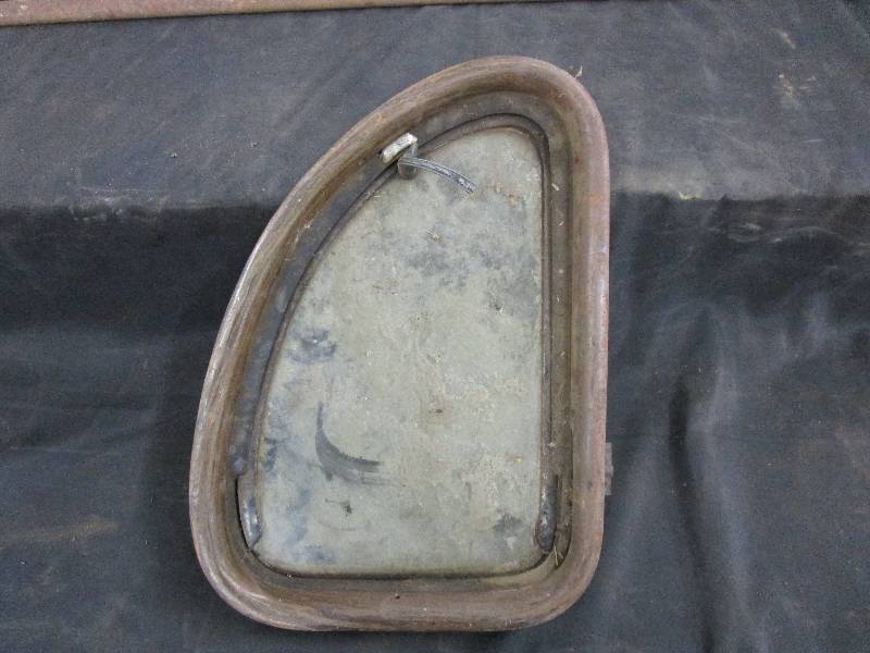 lot 125 image: Antique Vehicle Windows
