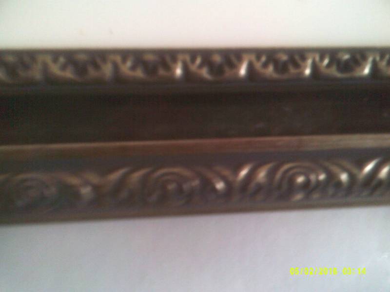 2 VERY NICE PICTURE FRAMES